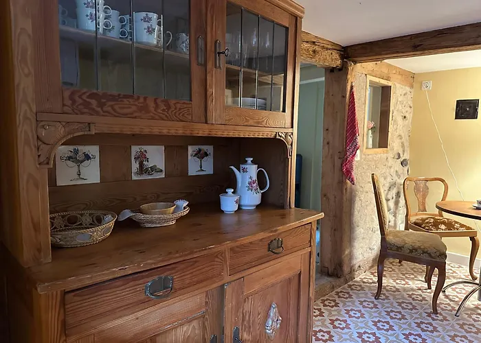 Historic Swiss In Rosalie Quarto em Acomodações Particulares Brunnadern