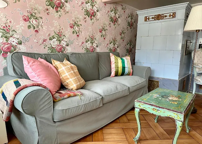 Historic Swiss In Rosalie Quarto em Acomodações Particulares Brunnadern