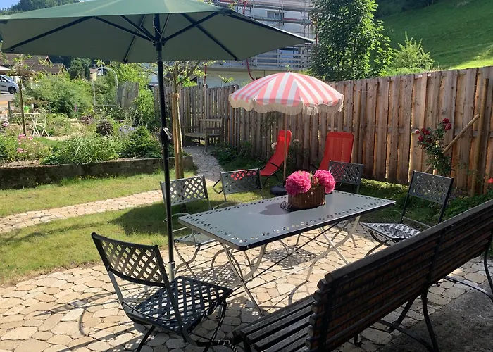 Quarto em Acomodações Particulares Historic Swiss In Rosalie Brunnadern